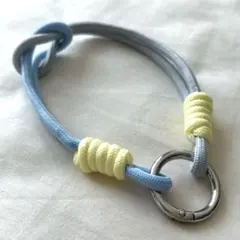 スマホストラップ ハンドストラップ パラコード マクラメ シルバー 春夏