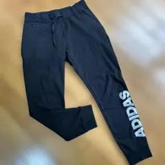 adidas アディダス　スウェット　ジョガーパンツ