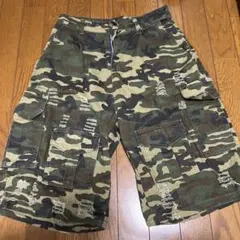 迷彩カーゴショートパンツ ダメージ加工