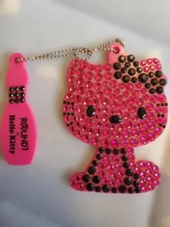 Hello Kitty ROUND1 コラボ キーホルダー