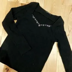 イング　ビジューニットトップス