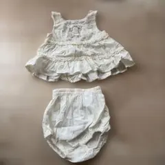 美品　80cm ベビー服セットアップ　オフホワイト　フリル付き