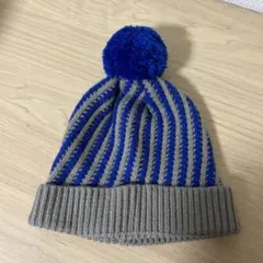 青とグレーのストライプニット帽
