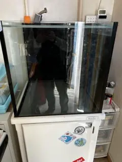 大型プラスチックタンク ライトブルー 水槽 メダカ 鯉 漬け物 排水口