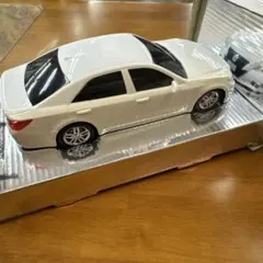 ラジコン覆面パトカークラウンアスリートホワイト 1/64 トヨタ クラウン アスリート (GRS214) 警察本部交通覆面