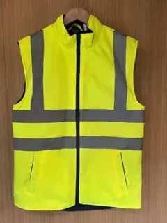 Item thumbnail for item 7bb87c39-8cc0-402a-87da-d4a60070cb41