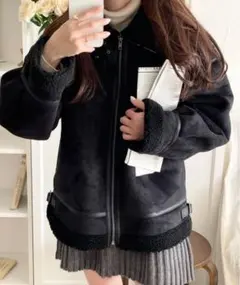 モーメントプラス　ムートンコートのサムネイル