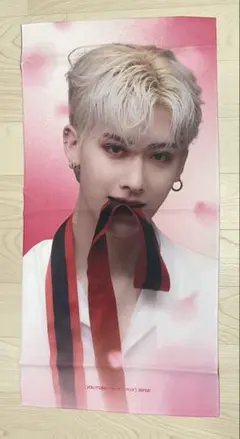 Item thumbnail for item 11af4acb-382d-4701-800b-cdb78cf52b3c