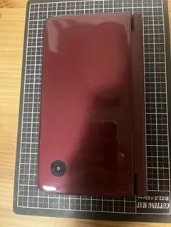 Nintendo DS i LL ワインレッド　充電ケーブル無し