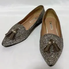 Item thumbnail for item ecf7264d-317c-4f70-bbb7-31d43c94622d