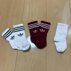 【アディダスオリジナルス】ベビー靴下 2足+片方のみ1足　12〜13cm