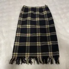 ロペピクニック黒とベージュのチェック柄タイトスカート