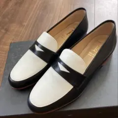 未使用　ルカ　グロッシ　Luca Grossi ローファー ブラック・ホワイト