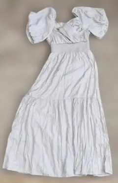 新品タグ付き GRL F くすみベージュ 半袖ワンピース ぽわん袖