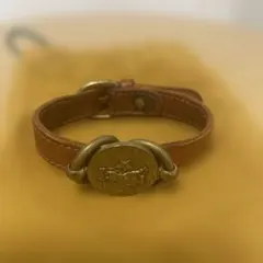 イルビゾンテ　ILBISONTE レザーブレスレット　バングル　レザー