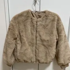 ベージュファーボンバージャケット