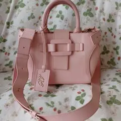 Item thumbnail for item 7b78d9ed-a3cc-4888-a974-d48750434650