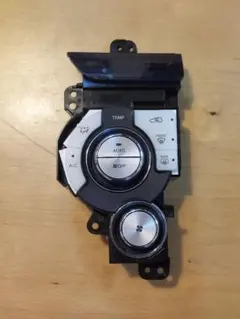 Item thumbnail for item 021c4c62-6159-47cc-bf93-52cfddf22f79