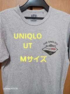 ユニクロ　半袖Tシャツ　M