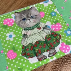 コヤンイサムチョン☆大きめころりんポーチ ハート刺繍キルト 茶猫