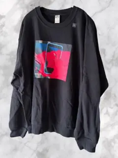 ユニクロ カウズ + ウォーホル スウェットシャツ