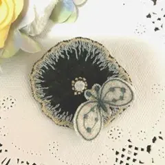 a 197 ミナペルホネンアクセサリー ブローチコサージュ rosy - メルカリ