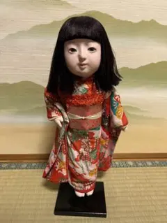 今月いっぱいの出品、最終価格です 市松人形 カラフル着物 ミニ - メルカリ