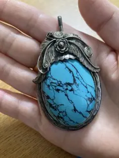 ヴィンテージ インディアンジュエリー ターコイズ　大きめ　シルバー　ペンダント