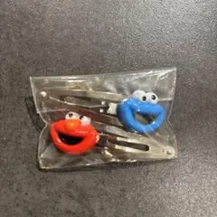 エルモとクッキーモンスター ヘアピン 2個セット