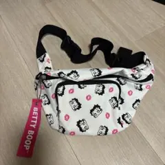 BETTY BOOP ウエストバッグのサムネイル