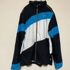 Item thumbnail for item 4346e61c-ee5e-42e7-b6ee-93b7ee23ba16