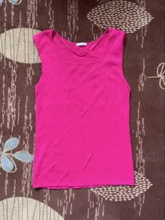 【GU】リブスクエアネックニットタンクトップ サイズM ピンク