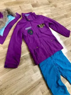 AIRTO GROUND A SEVEN レディース スノボ ウェア 上下セット