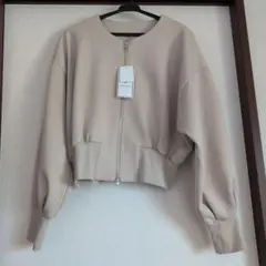 新品！週末お値下げ！ロペピクニック　ノーカラージャケット ベージュ М