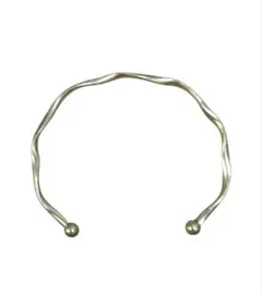 ゴールド ツイストデザイン バングル ブレスレット