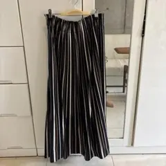 【lounge dress】美品　ストライプ ロングスカートのサムネイル