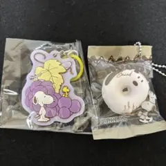 SNOOPY めじるしラバーチャーム　フルーツがいっぱい　グレープ　ドーナツ