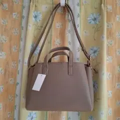 茶色 ショルダーバッグ 合成皮革
