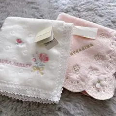 未使用　アンテプリマ　ローラアシュレイ　タオルハンカチ 2枚セット　27cm