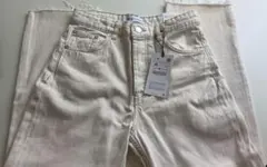 ZARA 　デニムのサムネイル