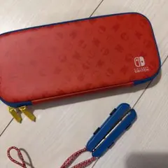 Nintendo Switch ケース 赤 青