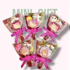 サンリオ　小さなお菓子ブーケ　5個