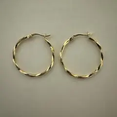 KIOWGダイヤモンドフープピアス - メルカリ
