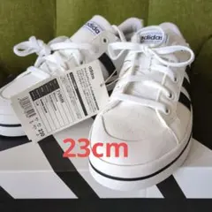 adidas スニーカーBRAVADA FV8086 230 J