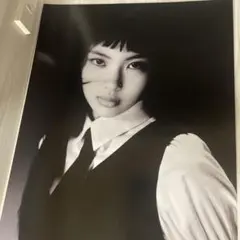 newjeans ポスター