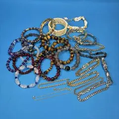 Item thumbnail for item e0b6acb7-a4d3-4f62-84c1-ab1d07659936