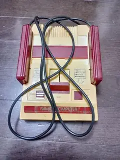 ファミリーコンピュータ 本体
