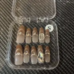 現品限りネイルチップ ハンドメイドSサイズブラウンベージュ グラデ ロング 大人