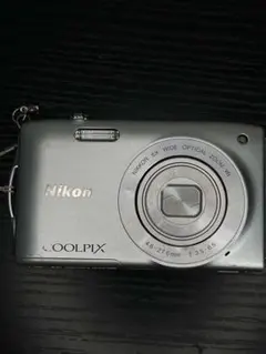 Nikon COOLPIX S9900 本体・バッテリー・収納ケースなど - メルカリ