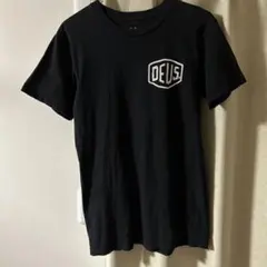 DEUS EX MACHINA ブラック Tシャツ　S バックプリントのサムネイル